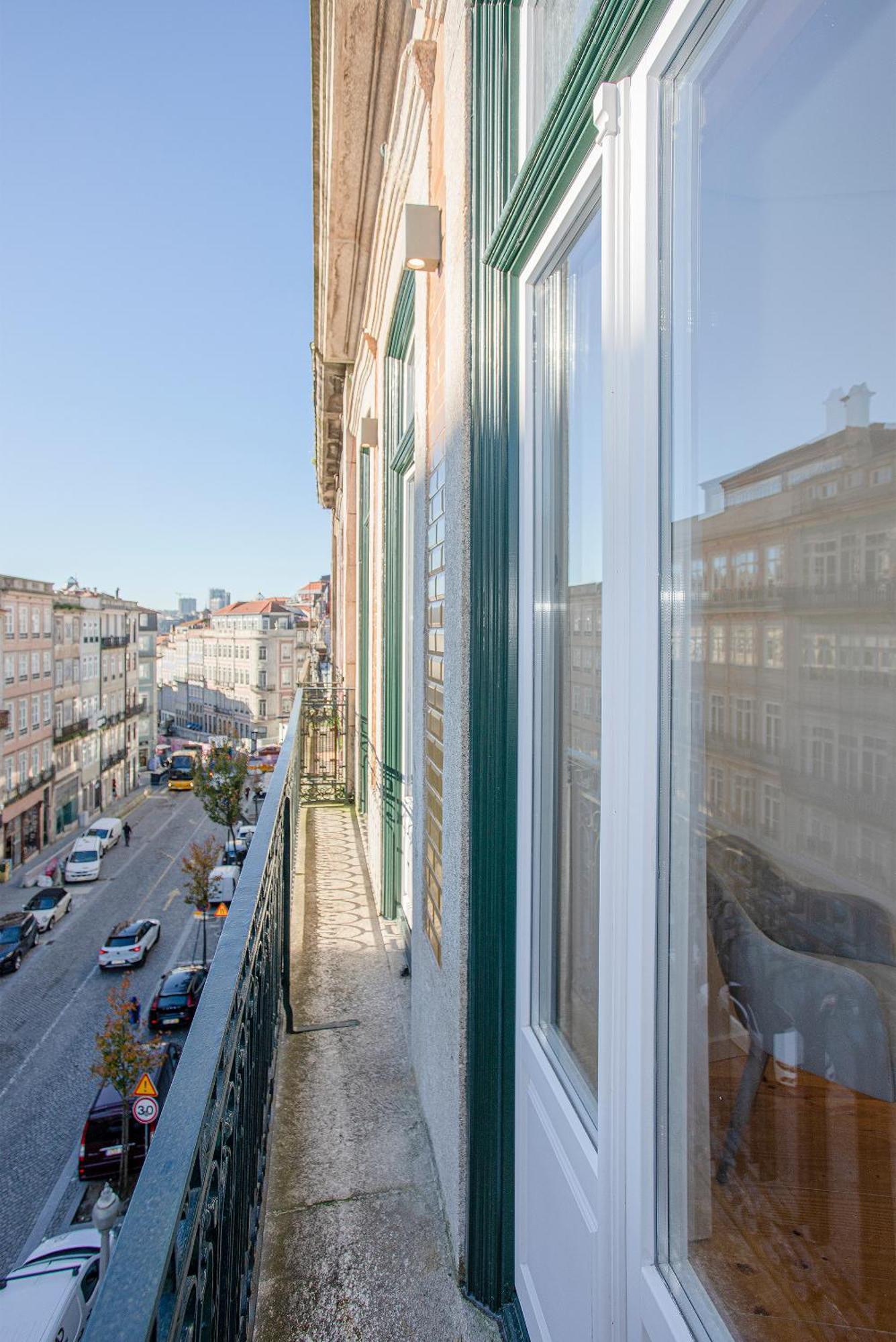 Liiiving In Porto-Mouzinho Residence Apartments Экстерьер фото