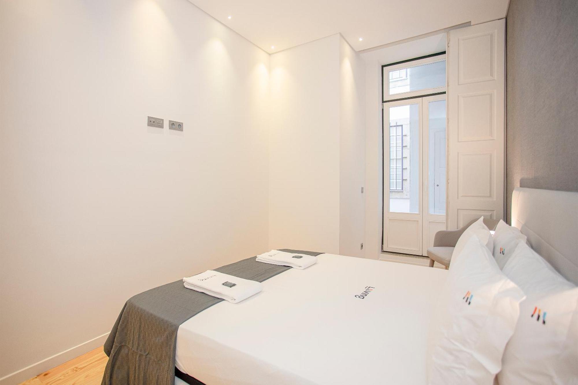 Liiiving In Porto-Mouzinho Residence Apartments Экстерьер фото